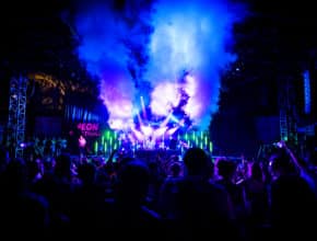 Neon Festival : la billetterie pour cet immense festival électro au Théâtre de Verdure de Nice est ouverte !